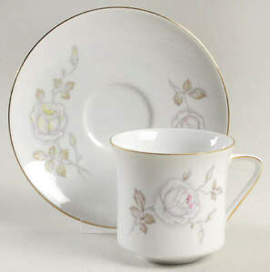 Johann Haviland Sweetheart Rose Cup &amp; Saucer 288363ヨハン・ハヴィランド・スウィートカップソーサー※注意※NYからの配送になりますので2週間前後お時間をいただきます。人気の商品は在庫...