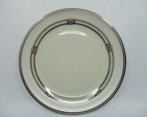 【送料無料】キッチン用品・食器・調理器具・陶器　レノックスエンゲージメントパンバタープレートLENO..