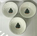 【送料無料】キッチン用品・食器・調理器具・陶器 セットミントガイデザインクリスマスツリーエンボスストーンウェアサービングボウルSet Of 3 9.5” Mint Gei Design Christmas Tree Embossed Stoneware Serving Bowls