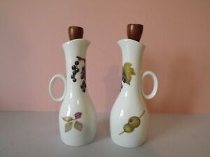 【送料無料】キッチン用品・食器・調理器具・陶器　ロイヤルウスターエベシャムオイルとビネガーボトル..