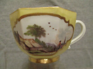 ̵ۥåʡĴƫޥ󼧴ݥ륱졼̡ݥ를󥤥˥åȬѷƥåMeissen Porcelain, Porcelaine, Porzellan?Yellow Scenic Octagonal Tea Cup 1735