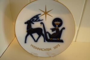 VINTAGE KPM GERMANY 1973 CHRISTMAS PLATE WEIHNACHTENヴィンテージドイツクリスマスプレート※注意※NYからの配送になりますので2週間前後お時間をいただきます。人気の商品は在庫が無い場合がございます。ご了承くださいませ。サイズの種類の商品は購入時の備考欄にご希望のサイズをご記載ください。　携帯メールでの登録ですと楽天からのメールが届かない場合がございます。