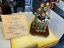 ̵ۥåʡĴƫեե奢ȥ֥쥶ȢĥƥեåȡȥåץHummel Figurine 1999 Turmbl?ser 28 Cm. 1 Choice. Boxed & Zertifikat. Top Zus