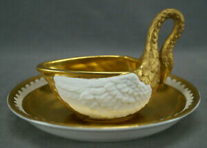 【送料無料】キッチン用品・食器・調理器具・陶器　ドレスデンカールティームゴールドホワイトアンティークビスケポーセリンスワンカップソーサーDresden Carl Thieme Gold & White Antique Bisque Porcelain Swan Cup & S