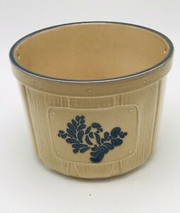 Pfaltzgraff Folk Art Berry Bucketプファルツグラフフォークアートベリーバケツ※注意※NYからの配送になりますので2週間前後お時間をいただきます。人気の商品は在庫が無い場合がございます。ご了承くださいませ。サイズの種類の商品は購入時の備考欄にご希望のサイズをご記載ください。　携帯メールでの登録ですと楽天からのメールが届かない場合がございます。