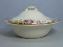 yzLb`piEHEE@CEhDgECObVE[YWtxW^u`[Royal Doulton English Rose D6071 Lidded Vegetable Tureen.@Item B