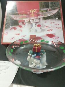 【送料無料】キッチン用品・食器・調理器具・陶器　ゴーハム冬のフォリーズ雪だるまトリオペデタルプラッタークリスマスホリデーGorham Winter Follies Snowman Trio Pedestal Platter 9 1/2 Christmas Holiday