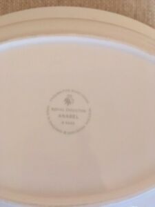 【送料無料】キッチン用品・食器・調理器具・陶器　珍しいロイヤル・ドートン・アナベル・オーバル・オープン・ベジタブル・ディッシュ新しい、イギリス製Rare Royal Doulton Anabel Oval Open Vegetable Dish - New, Made in England