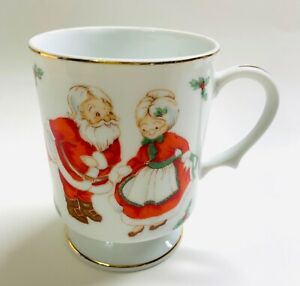 【送料無料】キッチン用品・食器・調理器具・陶器　レフトン磁器クリスマスマグカップレッドカーディナル氏ミスサンタクロースホリー2 Lefton Porcelain Christmas Mugs Cups Red Cardinal Mr &amp; Ms Santa Clause Holly 3