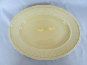 【送料無料】キッチン用品・食器・調理器具・陶器　ウェッジウッドプレートイエローオーバルリブ付きエッジプラッターイングランドWedgwood EDME Plate Yellow Oval Ribbed Edge Platter England 13 3/4(3)