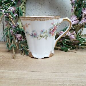 ̵ۥåʡĴƫƥ⡼ǥߥåƥåץɥϥӥɤβ֤ΥΡAntique Limoges Demitasse Tea Cup Theodore Haviland Chain of Flowers No Saucer