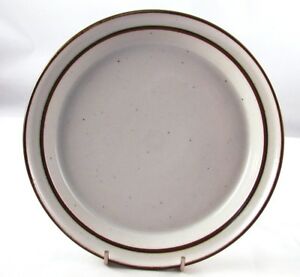 楽天hokushin【送料無料】キッチン用品・食器・調理器具・陶器　トレンドパシフィックアースストーンラストブラウンサラダプレートTrend Pacific EARTHSTONE Rust Brown Salad Plate（s）
