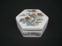 yzLb`piEHEE@EFbEbhN^jN[gPbg{bNXCOhWedgwood Kutani Crane Trinket Box, England