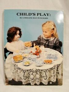【送料無料】キッチン用品・食器・調理器具・陶器　パンチャードによる子供の遊び収集可能な料理キッチンアイテム家具おもちゃChild’s Play by Punchard -collectible Dishes Kitchen Items Furniture toys 1982
