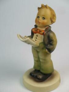 キッチン用品・食器・調理器具・陶器　ビンテージフンメルフィギュアソリストゲーベルドイツ年代VINTAGE HUMMEL FIGURINE 135 Soloist TMK-3 Goebel W. Germany 1960s