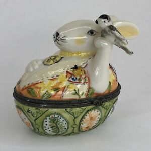 ̵ۥåʡĴƫܥåۥХˡĻդȶܥå꡼󥺤򰷤ޤVilleroy & Boch 1748 Bunny Rabbit Birds Spring Treats Trinket Box Greens 3X3