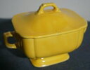 【送料無料】キッチン用品・食器・調理器具・陶器 ヴィンテージライトイエローホーマーラフリンリビエラカバーシュガーボウルVINTAGE LIGHT YELLOW HOMER LAUGHLIN RIVIERA COVERED SUGAR BOWL