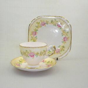 【送料無料】キッチン用品・食器・調理器具・陶器　ヴィンテージ・タスカン・ボーン・チャイナ・トリオパット・ノーVintage Tuscan Bone China Trio - Pat No 7584H