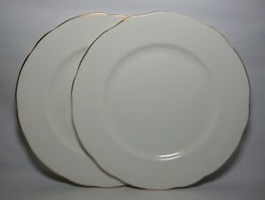 【送料無料】キッチン用品・食器・調理器具・陶器　×公爵夫人?ゴールドエッジ非常に良い状態のランチプレート2 x DUCHESS ~ GOLD EDGE 9 1/2 LUNCH PLATES IN VERY GOOD CONDITION