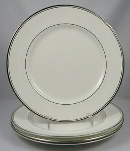 【送料無料】キッチン用品・食器・調理器具・陶器　アインズリーコロナプラチナディナープレートセットオブフォーAYNSLEY CORONA PLATINUM Dinner Plates SET OF FOUR (4)