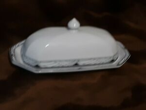 【送料無料】キッチン用品・食器・調理器具・陶器　スタジオノヴァシンセシスポンドカバーバターディッシュStudio Nova Y0031 SYNTHESIS 1/4 Lb Covered Butter Dish