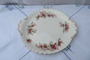 【送料無料】キッチン用品・食器・調理器具・陶器　ロイヤルアルバートラベンダーローズデザートサービングプレートRoyal Albert Lavender Rose dessert / serving plate