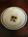 【送料無料】キッチン用品・食器・調理器具・陶器 ギブソンひまわりシリアルボウルGibson Sunflower Cereal Bowl 6-3/4