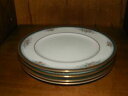 Noritake ~ Landon ~ 4111 ~ Bread &amp; Butter Plates ~ set of 4紀武ランドンパンバタープレートセット※注意※NYからの配送になりますので2週間前後お時間をいただきます。人気の商品は在庫が無い場合がございます。ご了承くださいませ。サイズの種類の商品は購入時の備考欄にご希望のサイズをご記載ください。　携帯メールでの登録ですと楽天からのメールが届かない場合がございます。