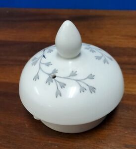 【送料無料】キッチン用品・食器・調理器具・陶器　ウェドグウッドイングランドワイルドオーツパターンミニコーヒーポット蓋ワイドWEDGWOOD England WILD OATS pattern mini coffee pot lid 2-3/4 wide