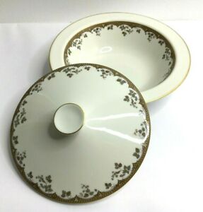 ̵ۥåʡĴƫ롦ɥȥ󡦥åɡȥ꡼󡦥˥塼åɡѥROYAL DOULTON Lidded Tureen Lynnewwod Pattern TC1018 (ref2)