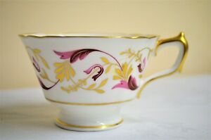 ロイヤルクラウンダービー 【送料無料】キッチン用品・食器・調理器具・陶器　ロイヤルクラウンダービープリンセスワイドティーカップピンクRoyal Crown Derby A 1281 Princess Wide Tea cup Pink
