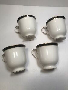 【送料無料】キッチン用品・食器・調理器具・陶器 三笠小柄骨黒いネクタイパターン磁器カップのみ4 MIKASA PETITE BONE ''BLACK TIE'' PATTERN - PORCELAIN CUPS ONLY