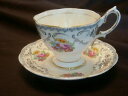 Vintage Royal Albert Bone China DAMASK Tea Cup &amp; Saucer Stamped 2693ヴィンテージロイヤルアルバートボーン中国ダマスクティーカップソーサースタンプ※注意※NYからの配送になりますので2週間前後お時間をいただきます。人気の商品は在庫が無い場合がございます。ご了承くださいませ。サイズの種類の商品は購入時の備考欄にご希望のサイズをご記載ください。　携帯メールでの登録ですと楽天からのメールが届かない場合がございます。