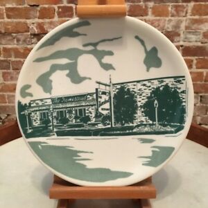 Vintage The Homestead Restaurant Ware Plate Green White Syracuse Chinaヴィンテージザホームステッドレストランウェアプレートグリーンホワイトシラキュース中国※注意※NYからの配送になりますので2週間前後お時間をいただきます。人気の商品は在庫が無い場合がございます。ご了承くださいませ。サイズの種類の商品は購入時の備考欄にご希望のサイズをご記載ください。　携帯メールでの登録ですと楽天からのメールが届かない場合がございます。