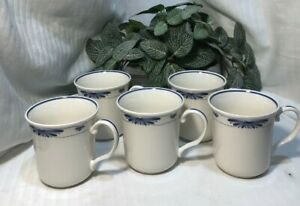 【送料無料】キッチン用品・食器・調理器具・陶器　ノリタクガラ料理オランダタイルコーヒーティーカップ白青の花Noritake Gala Cuisine 7913 Dutch Tile, 5 Coffee/Tea Cups, White/Blue flower