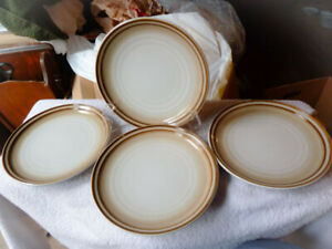 ̵ۥåʡĴƫΥ꥿եե쥹ȡ󥦥ץ졼ȤΥåLot of 4 Noritake Fanfare Stoneware 8-1/4 Salad Plates