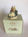 yzLb`piEHEE@CEhDgEu[EwbWEtBMAEv[YEG^[eCYRoyal Doulton Bramley Hedge Figurine Primrose Entertains DBH 22