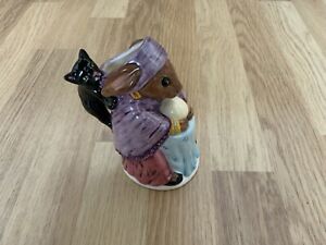 【送料無料】キッチン用品・食器・調理器具・陶器 ロイヤル・ドルトン・フォーチュン・テラー・バニーキンズトビー・ジャグ限定版第号Royal Doulton Fortune Teller Bunnykins Toby Jug Limited Edition No 599