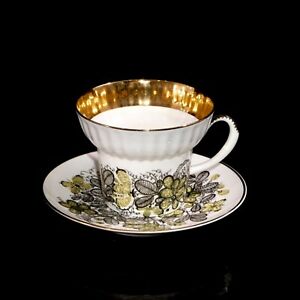 【送料無料】キッチン用品・食器・調理器具・陶器 ロシアロモノソフ細かい骨のチャイナカップソーサーデュオ、ロシアレースパターン、金色Russian Lomonosov fine bone china cup &saucer duo, Russian Lace pattern, gild