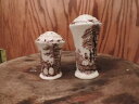 ̵ۥåʡĴƫᥤ󥺡󥰥ɡ󥹥ȡ󡦥ȡȥڥåѡ֥饦ȥ󥹥եMason's England Ironstone WATTEAU Salt and Pepper Shakers Brown Transf