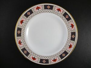 ROYAL CROWN DERBY DERBY BORDER SALAD PLATE- 8 1/2 0904HSロイヤルクラウンダービーボーダーサラダプレート※注意※NYからの配送になりますので2週間前後お時間をいただきます。人気の商品は在庫が無い場合がございます。ご了承くださいませ。サイズの種類の商品は購入時の備考欄にご希望のサイズをご記載ください。　携帯メールでの登録ですと楽天からのメールが届かない場合がございます。