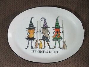 【送料無料】キッチン用品 食器 調理器具 陶器 ハロウィーンアイアンストーンプラッター「それはグールズナイトです」魔女トリオガールフレンドパーティーNWT HALLOWEEN Ironstone Platter It 039 s Ghouls Night Witch Trio Girlfriends