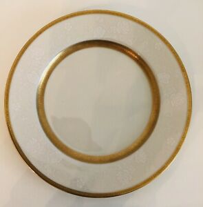 楽天hokushin【送料無料】キッチン用品・食器・調理器具・陶器　ミカサアンティークレースディナープレートサラダプレート包まれたゴールドMikasa Antique Lace Dinner Plate & Salad Plate Encrusted Gold