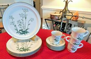 ̵ۥåʡĴƫΥ꥿ޥƥեȡ󥦥ǥʡץ졼ȥåץեNoritake Mountain Flowers stoneware 4 dinner plates 4 cups & saucers floral