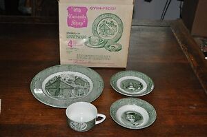 【送料無料】キッチン用品・食器・調理器具・陶器　オールド好奇心ショップロイヤルグリーンディナープレートデザート皿カップソーサーOLD CURIOSITY SHOP Royal GREEN 4 pc DINNER PLATE DESSERT DISH CUP SAUCER NOS