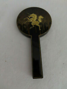 【送料無料】キッチン用品・食器・調理器具・陶器　オタギリユニコーンゴールドとブラックラッカーネス..