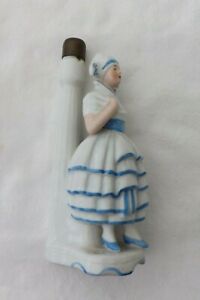 ̵ۥåʡĴƫɥץ饤ȥ١ϡ⤵νȤƥǥ벽GERMAN PORCELAIN LAMP LIGHT BASE MODELLED AS A WOMAN 13CMS HIGH