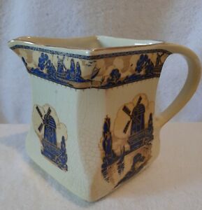 GRIMWADES WINTON WARE PATTERN WINDMILL EARTHENWARE JUG RARE DATING FROM 1930+グリムワダスウィントンウェアパターン風車土器ジャグ珍しい※注意※NYからの配送になりますので2週間前後お時間をいただきます。人気の商品は在庫が無い場合がございます。ご了承くださいませ。サイズの種類の商品は購入時の備考欄にご希望のサイズをご記載ください。　携帯メールでの登録ですと楽天からのメールが届かない場合がございます。