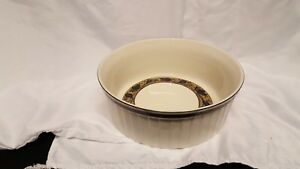 【送料無料】キッチン用品・食器・調理器具・陶器　ミカサアラベラスフレMIKASA ARABELLA Souffle 7 1/2