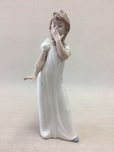 楽天市場】nao リヤドロ(キッチン用品・食器・調理器具)の通販 楽天市場】nao リヤドロ(キッチン用品・食器・調理器具)の通販